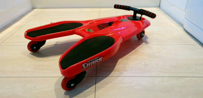 spinner shark smyths